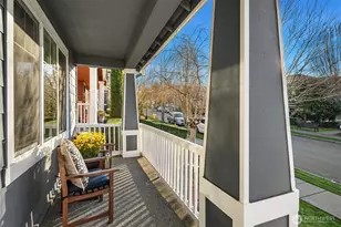 1918 24th Ave NE, Issaquah, WA 98029 - Photo 4