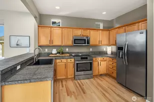 1918 24th Ave NE, Issaquah, WA 98029 - Photo 14