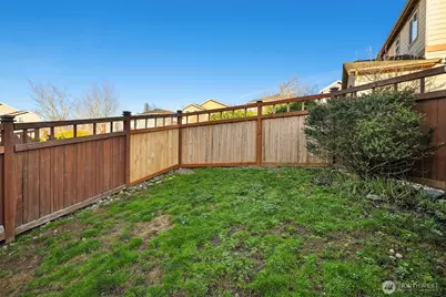 1918 24th Avenue NE, Issaquah, WA 98029 - Photo 24