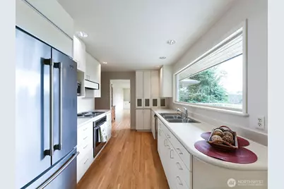 17020 16th Avenue SW, Normandy Park, WA 98166 - Photo 6