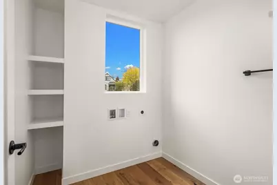 8018 24th Avenue NW, Seattle, WA 98117 - Photo 22