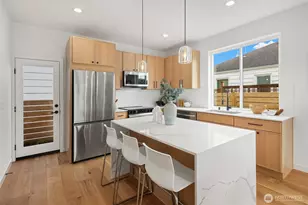 8018 24th Ave NW, Seattle, WA 98117 - Photo 12