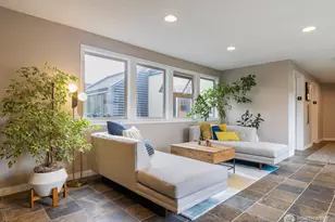 275 W Roy St, Seattle, WA 98119 - Photo 26