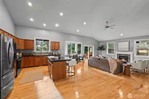 1010 Potlatch Dr, Fox Island, WA 98333 - Photo 8