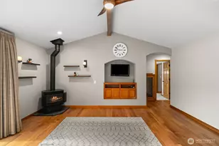 7491 Pot O Gold Ln, Wenatchee, WA 98801 - Photo 10
