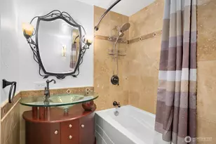 654 154th Ave NE, Bellevue, WA 98007 - Photo 16