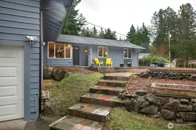 654 154th Avenue NE, Bellevue, WA 98007 - Photo 2