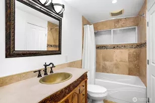 654 154th Ave NE, Bellevue, WA 98007 - Photo 18