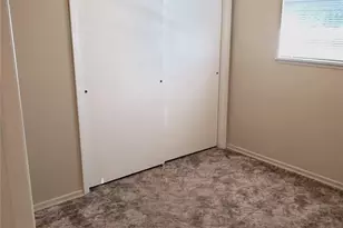 606 8th St NW, Puyallup, WA 98371 - Photo 12