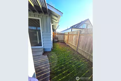 606 8th Street NW, Puyallup, WA 98371 - Photo 4