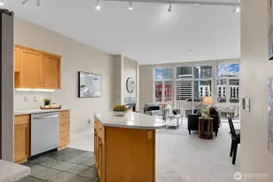 303 E Pike St, Seattle, WA 98122 - Photo 8