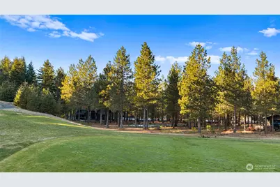 1150 Southern Star Lane, Cle Elum, WA 98922 - Photo 2