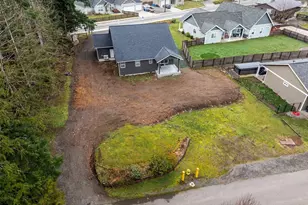 401 Pershing Ave, Carbonado, WA 98323 - Photo 34