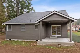 401 Pershing Ave, Carbonado, WA 98323 - Photo 24