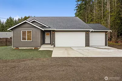 401 Pershing Avenue, Carbonado, WA 98323 - Photo 2
