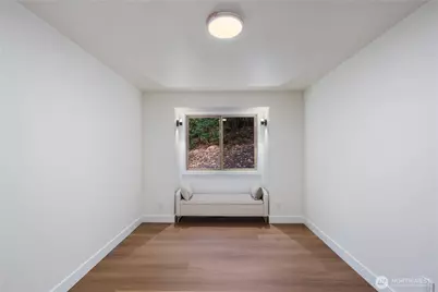 25510 SE 159th Street, Issaquah, WA 98027 - Photo 28