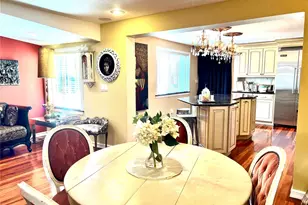 4030 Beach Dr SW, Seattle, WA 98116 - Photo 10
