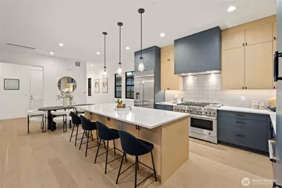 16654 NE 12th Street, Bellevue, WA 98008 - Photo 10