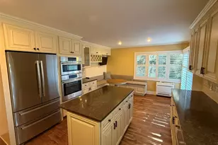 9901 NE 4th St, Bellevue, WA 98004 - Photo 6