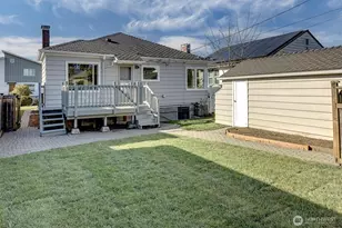 8004 22nd Ave NW, Seattle, WA 98117 - Photo 28