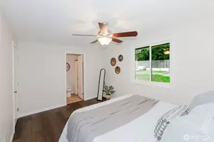 611 NE Conifer Dr, Bremerton, WA 98311 - Photo 12