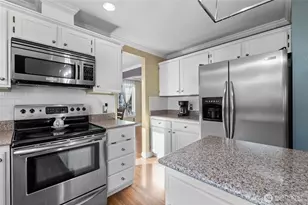 24213 41st Ave E, Spanaway, WA 98387 - Photo 8