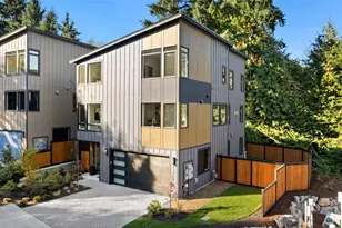 13068 SE 19th Ct, Bellevue, WA 98005 - Photo 2