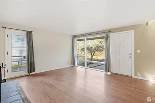 4721 26th Ave SW, Seattle, WA 98106 - Photo 8