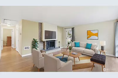 4721 26th Avenue SW, Seattle, WA 98106 - Photo 2