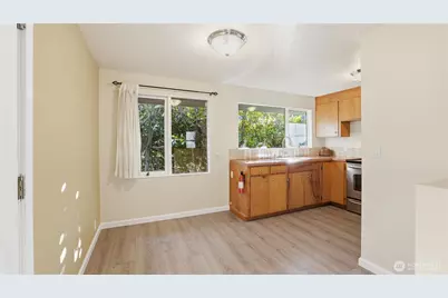 4721 26th Avenue SW, Seattle, WA 98106 - Photo 12