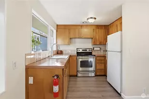 4721 26th Ave SW, Seattle, WA 98106 - Photo 14