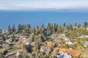 7929 Cyrus Pl, Edmonds, WA 98026 - Photo 34