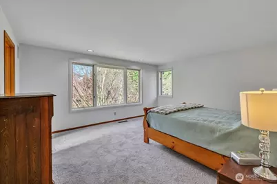 7929 Cyrus Place, Edmonds, WA 98026 - Photo 18