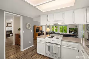 28707 181st Ave SE, Kent, WA 98042 - Photo 16