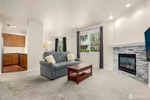 13000 Admiralty Way, Everett, WA 98204 - Photo 2