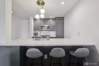 520 2nd Avenue W #409, Seattle, WA 98119 - Photo 12