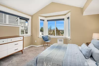 114 W Florentia Street #B, Seattle, WA 98119 - Photo 12