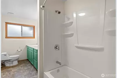 32 Furney Street, Wenatchee, WA 98801 - Photo 14