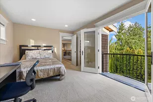 825 Kirkland Way, Kirkland, WA 98033 - Photo 20