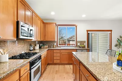 2870 NE Logan Street, Issaquah, WA 98029 - Photo 10