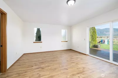 965 N Fruitdale Road, Sedro Woolley, WA 98284 - Photo 18