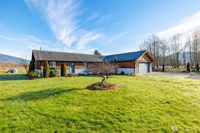 965 N Fruitdale Road, Sedro Woolley, WA 98284 - Photo 2