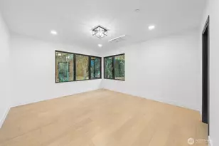 7907 240th St SW, Edmonds, WA 98026 - Photo 22