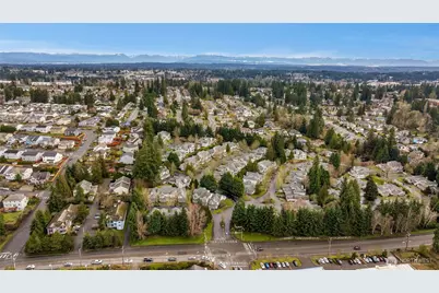 16704 Cobblestone Drive, Lynnwood, WA 98037 - Photo 38