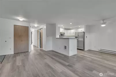 5608 S 231st Place #9-4, Kent, WA 98032 - Photo 16