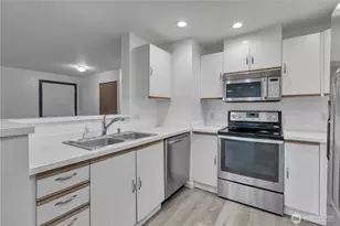 5608 S 231st Pl, Kent, WA 98032 - Photo 20