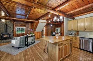 7217 NW Scomanov Ln, Olalla, WA 98359 - Photo 10