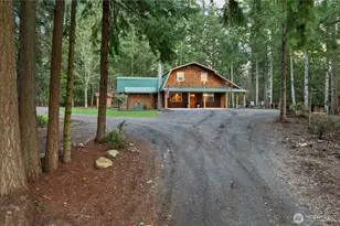 7217 SE Scomanov Ln, Olalla, WA 98359 - Photo 2