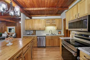 7217 NW Scomanov Ln, Olalla, WA 98359 - Photo 12