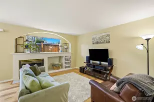 1230 SW 58th St, Everett, WA 98203 - Photo 4